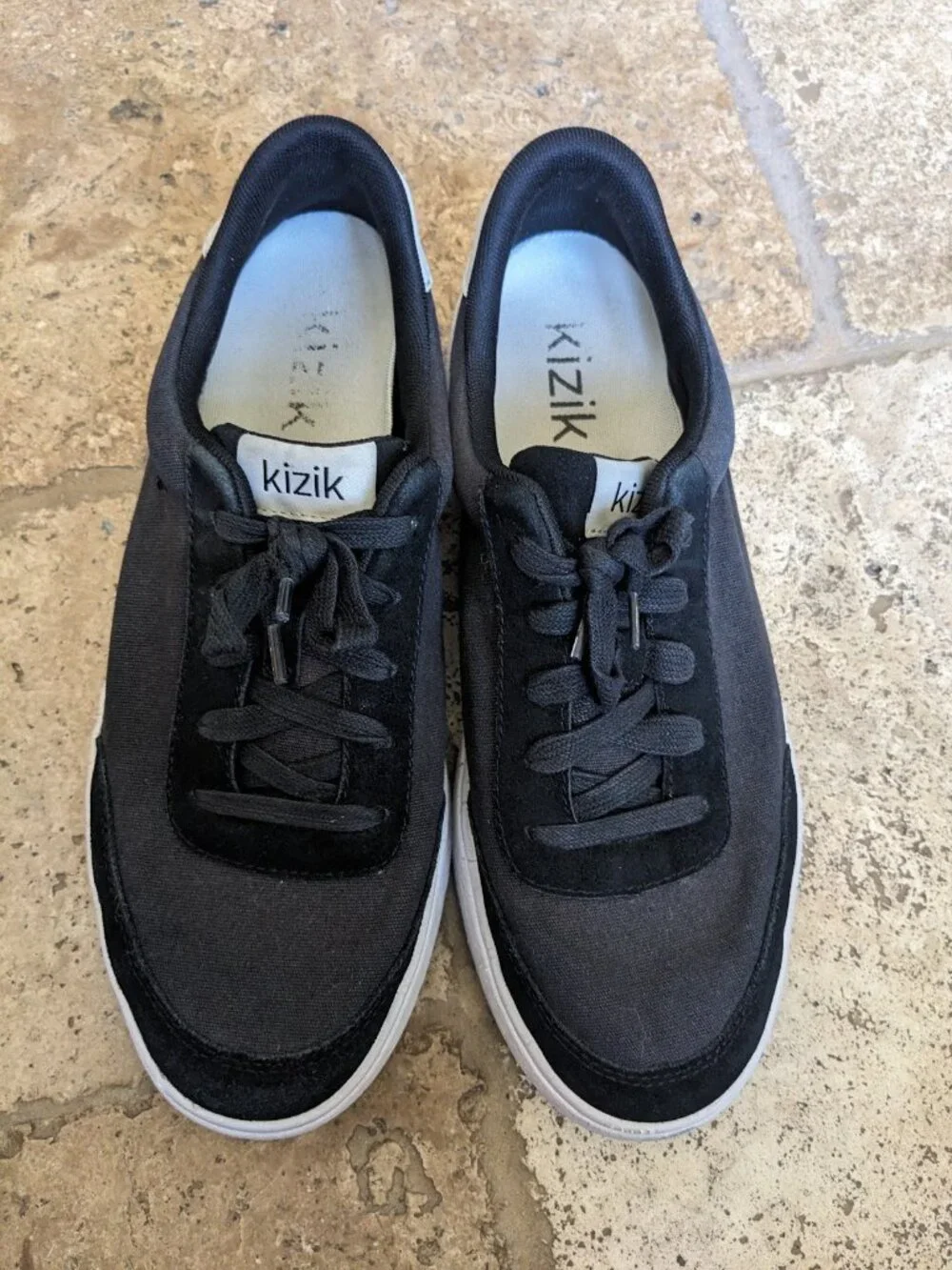 Super Clean Kizik Prague Mens Size 10.5 wide Sneakers Shoes Trainers
